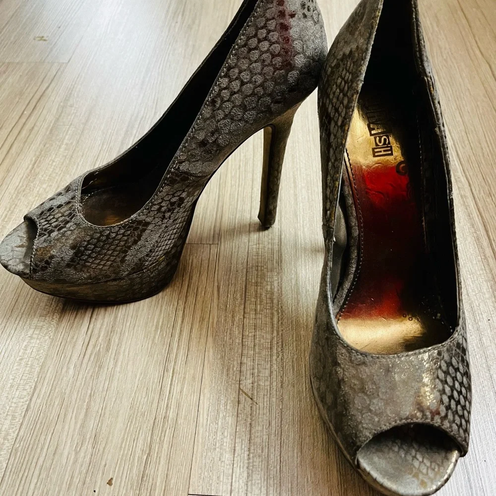 Brash Platform Peep- toe Stilettos heels - Picture 9 of 14